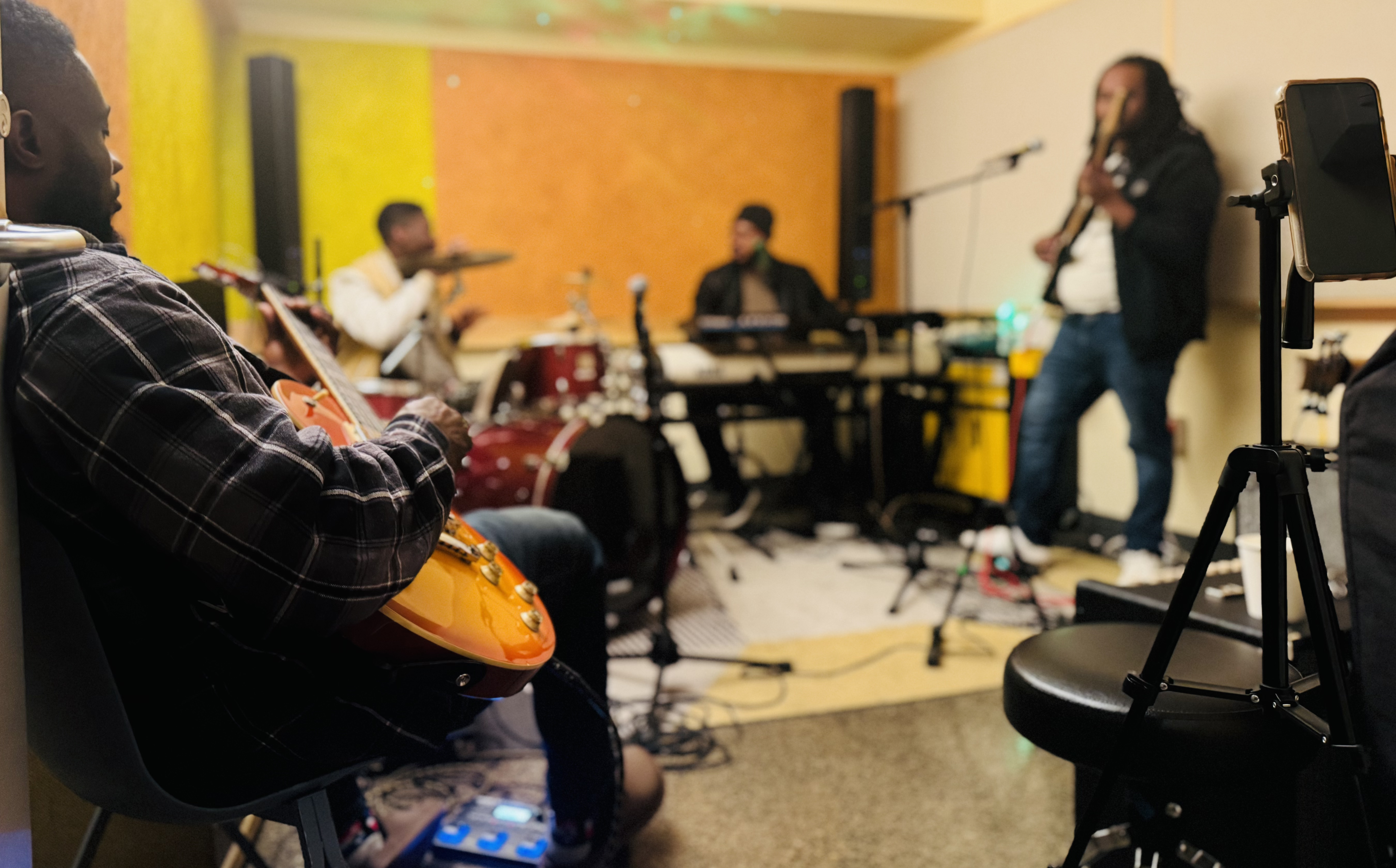 Thr3 Tw2 On1 Band - Behind the Scenes